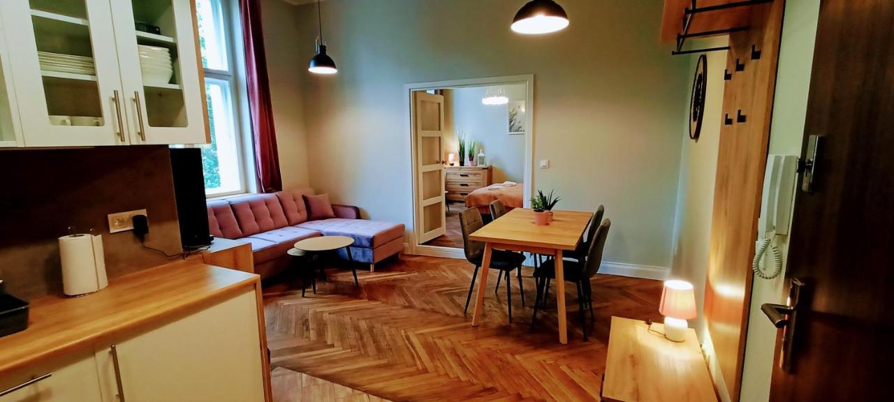 Drzewna Apartamenty - Wroclawska Zielona Góra Kültér fotó